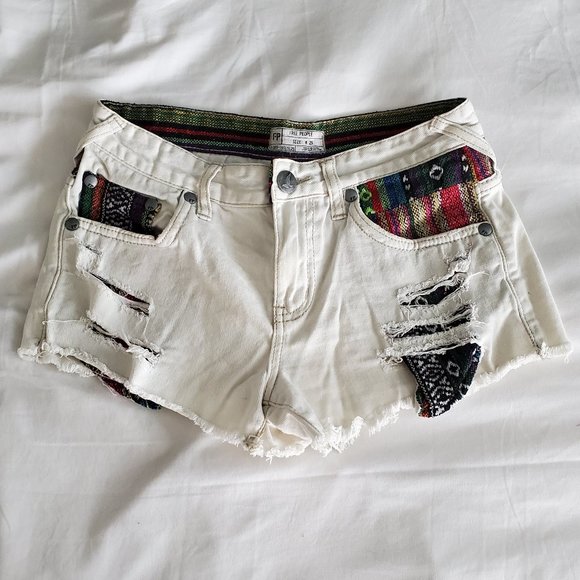 Free People White Jean Shorts w/ Pattern, 25 - Picture 1 of 4